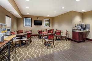 thumbnail: Breakfast area