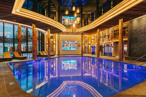 thumbnail: Infinity pool