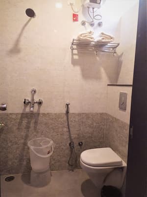 thumbnail: Bathroom