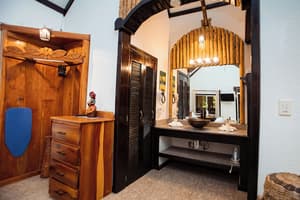 thumbnail: Bathroom