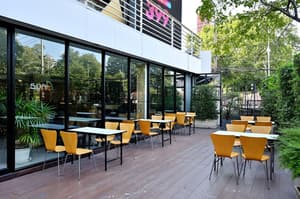 thumbnail: Restaurant