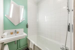 thumbnail: Bathroom