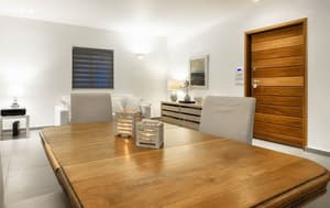 thumbnail: In-room dining