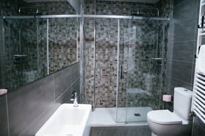 thumbnail: Bathroom