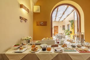 thumbnail: Breakfast buffet