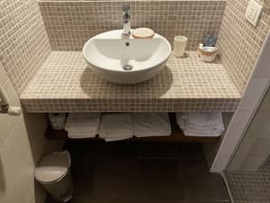 thumbnail: Bathroom