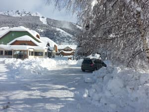 thumbnail: Front of property