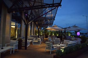 thumbnail: Terrace/patio