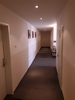 thumbnail: Hallway
