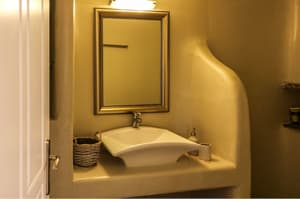 thumbnail: Bathroom sink