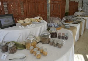 thumbnail: Breakfast buffet