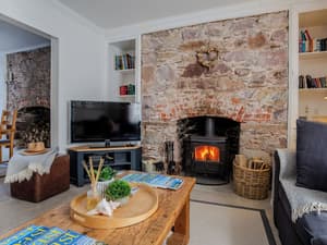 thumbnail: Living area