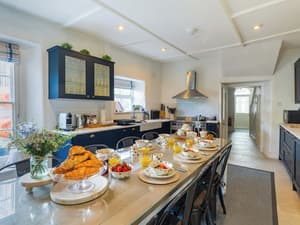 thumbnail: Private kitchen