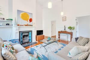thumbnail: Living room