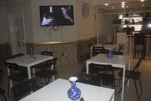 thumbnail: Breakfast area