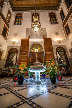 thumbnail: Interior detail