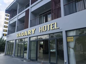 thumbnail: Property entrance
