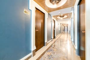 thumbnail: Hallway