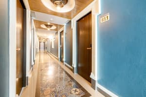 thumbnail: Hallway