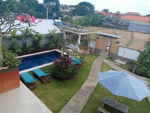 thumbnail: Pool