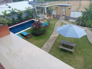 thumbnail: Pool