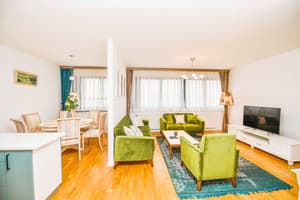 thumbnail: Living room