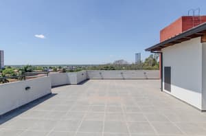 thumbnail: Terrace/patio