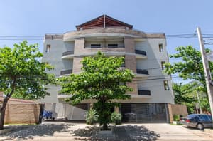 thumbnail: Front of property