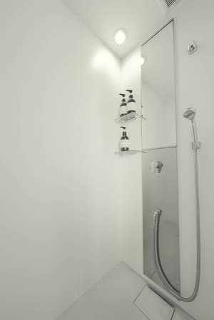 thumbnail: Bathroom shower