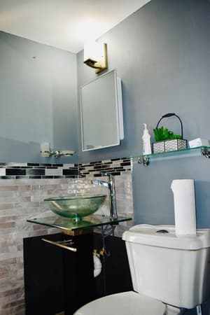 thumbnail: Bathroom