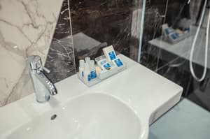 thumbnail: Bathroom sink