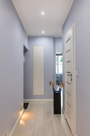thumbnail: Hallway