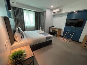 thumbnail: Room