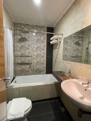 thumbnail: Bathroom
