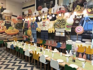 thumbnail: Restaurant