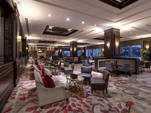 thumbnail: Bar (on property)