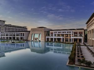 thumbnail: Exterior