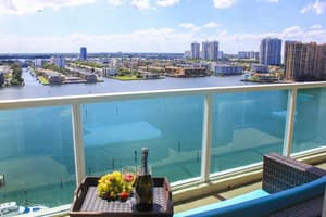 thumbnail: Balcony