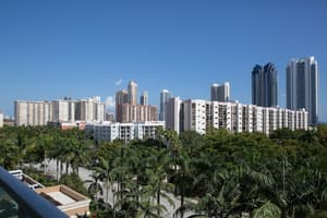 thumbnail: Front of property