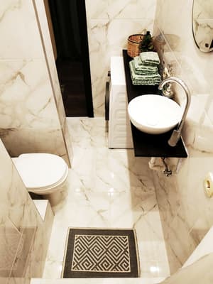 thumbnail: Bathroom