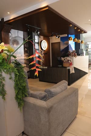 thumbnail: Reception
