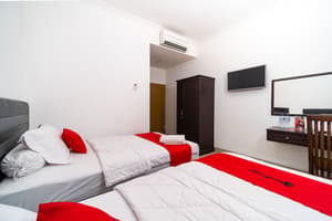 thumbnail: Room