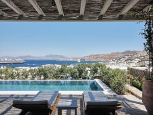 thumbnail: Balcony view