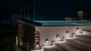 thumbnail: Exterior detail