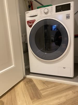 thumbnail: Laundry