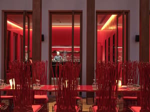thumbnail: Restaurant