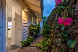thumbnail: Property grounds