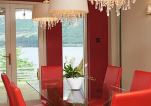 thumbnail: In-room dining
