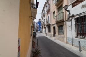 thumbnail: Street view
