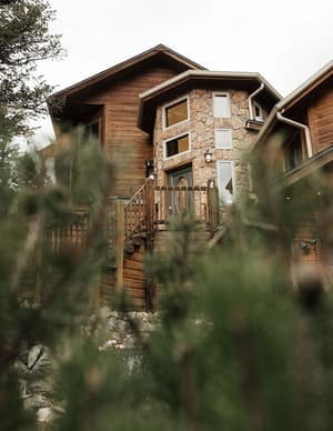 thumbnail: Front of property